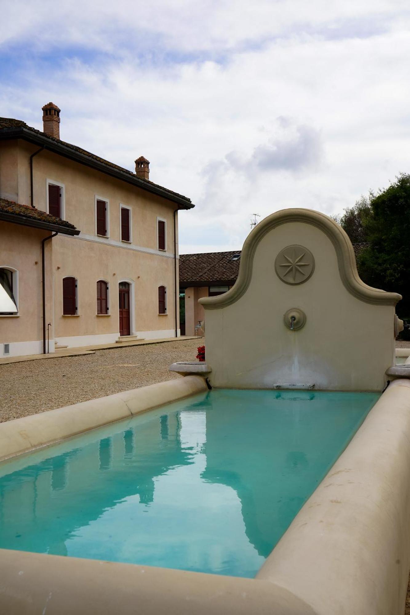 Borgo Pallavicini Mori Alojamento de Turismo Rural